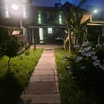 Privada Con Jardin Chimenea Y Parking En * آكورونيا