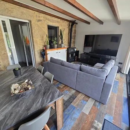 招待所 Privada Con Jardin Chimenea Y Parking En 拉科鲁尼亚