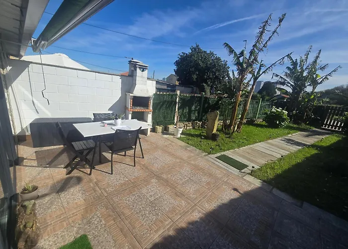 招待所 Privada Con Jardin Chimenea Y Parking En 拉科鲁尼亚